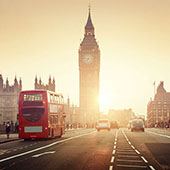 Прямые поставки брендовой одежды из Европы в Благовещенске и Амурской области