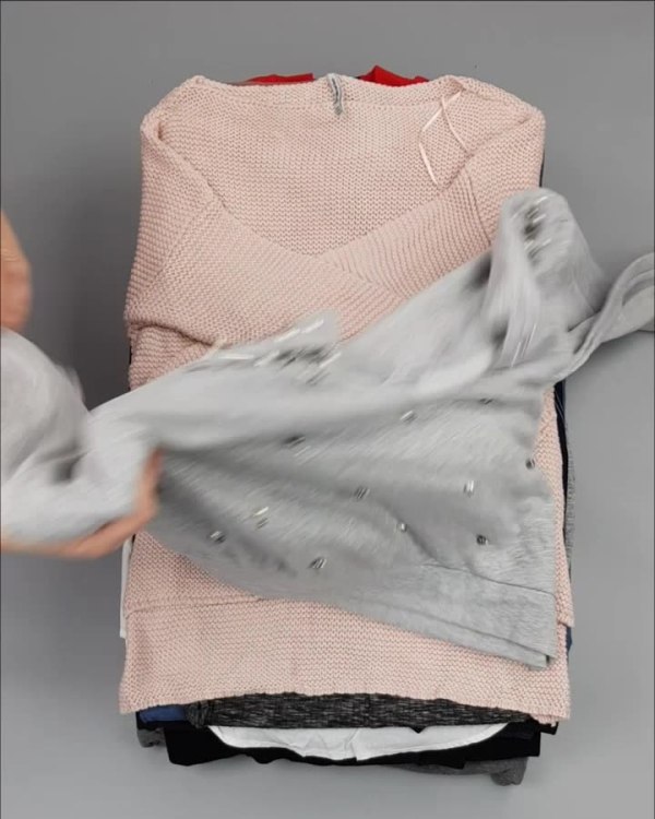 Фотография  891 - STRADIVARIUS Winter mix#15 кг, ЛОТ №2257 оптом в Благовещенске и Амурской области