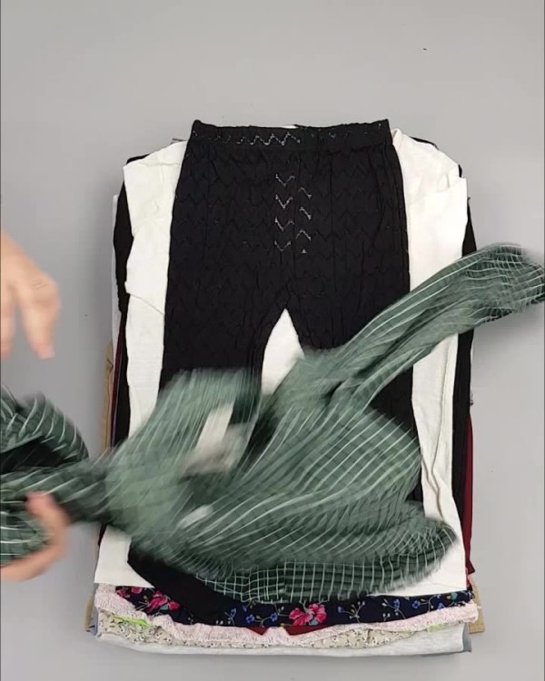 Фотография  866 - MILL STUDIO Summer mix#15 кг, ЛОТ №3799 оптом в Благовещенске и Амурской области