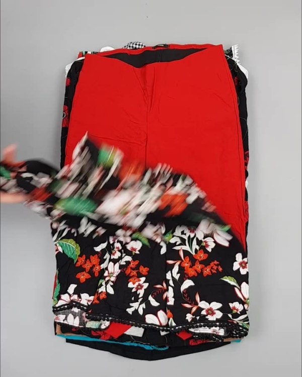 Фотография  467 - CALZEDONIA лето mix#50 шт, ЛОТ №4073 оптом в Благовещенске и Амурской области