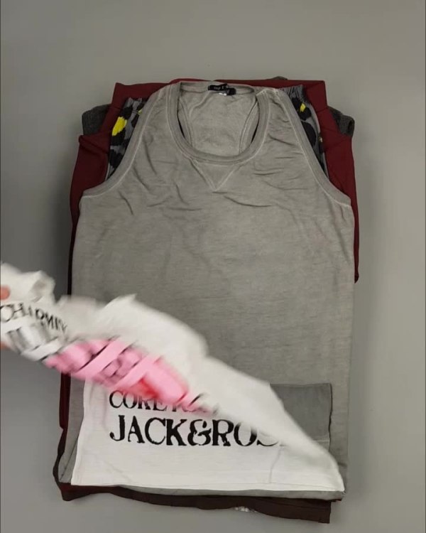 Фотография  703 - CIRCUS mix #11,8 кг, ЛОТ №4284 оптом в Благовещенске и Амурской области