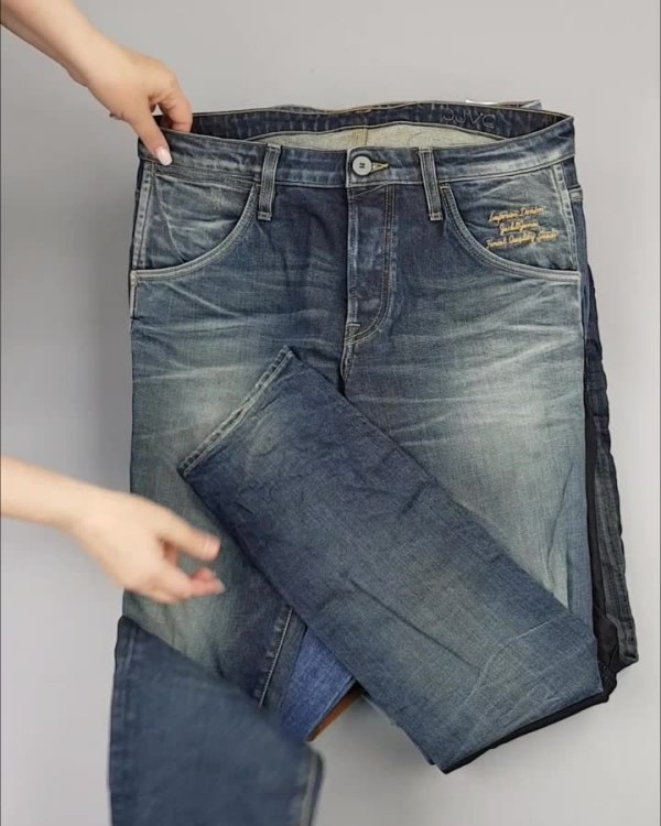 Фотография  649 - Джинсы Италия#20 шт, ЛОТ №4302 оптом в Благовещенске и Амурской области