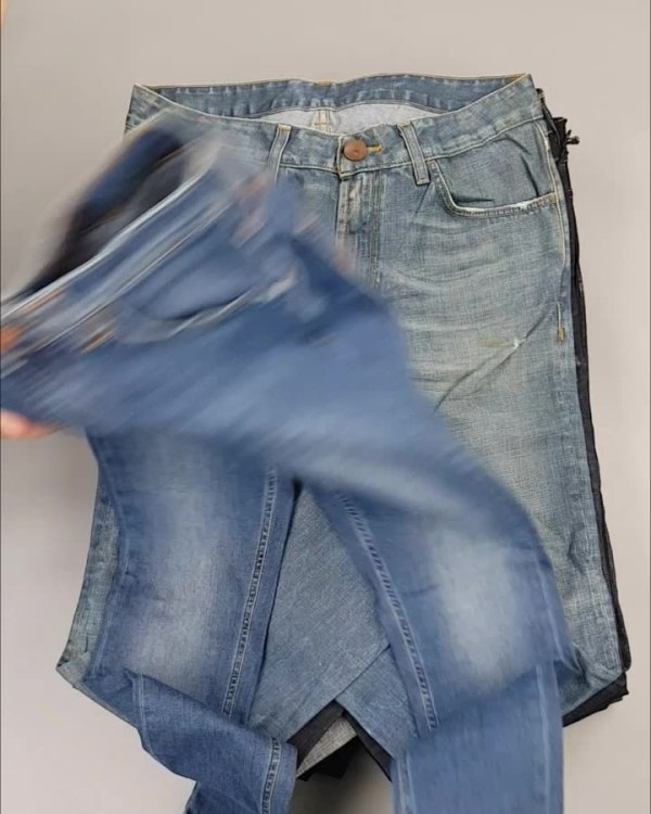 Фотография  640 - Джинсы Италия#20 шт, ЛОТ №4304 оптом в Благовещенске и Амурской области