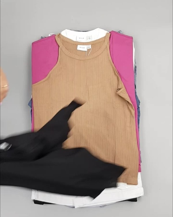 Фотография  793 - VILA Summer mix#15 кг, ЛОТ №4359 оптом в Благовещенске и Амурской области