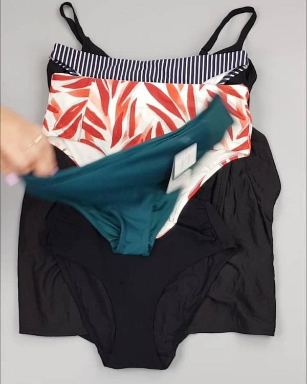 Фотография  233 - Купальники Chantelle#30 шт, ЛОТ №4410 оптом в Благовещенске и Амурской области