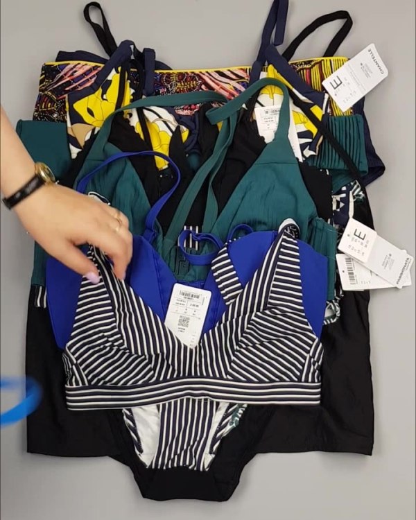 Фотография  729 - Купальники Chantelle#30 шт, ЛОТ №4410 оптом в Благовещенске и Амурской области