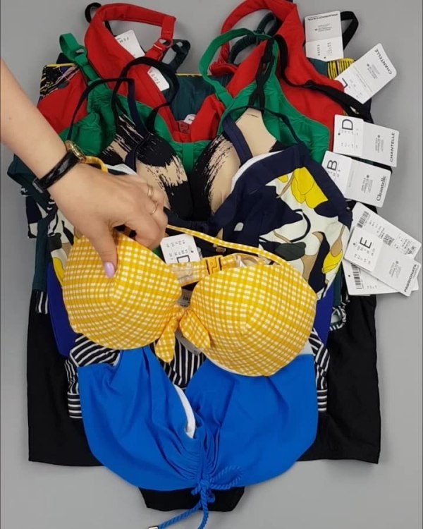 Фотография  713 - Купальники Chantelle#30 шт, ЛОТ №4410 оптом в Благовещенске и Амурской области