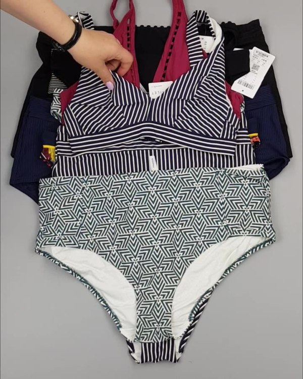 Фотография  658 - Купальники Chantelle#23 шт, ЛОТ №4412 оптом в Благовещенске и Амурской области