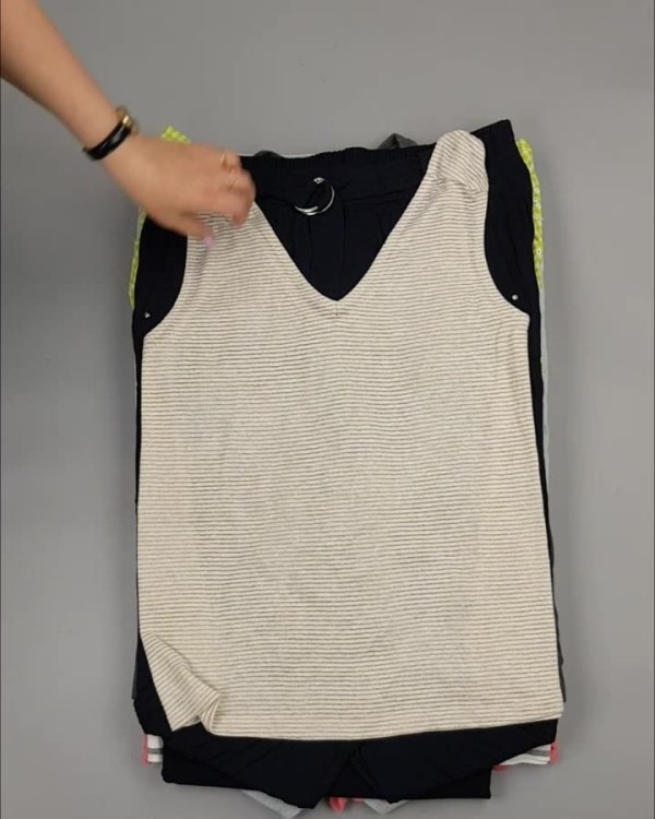 Фотография  746 - NEXT Summer Women mix#15 кг, ЛОТ №4436 оптом в Благовещенске и Амурской области