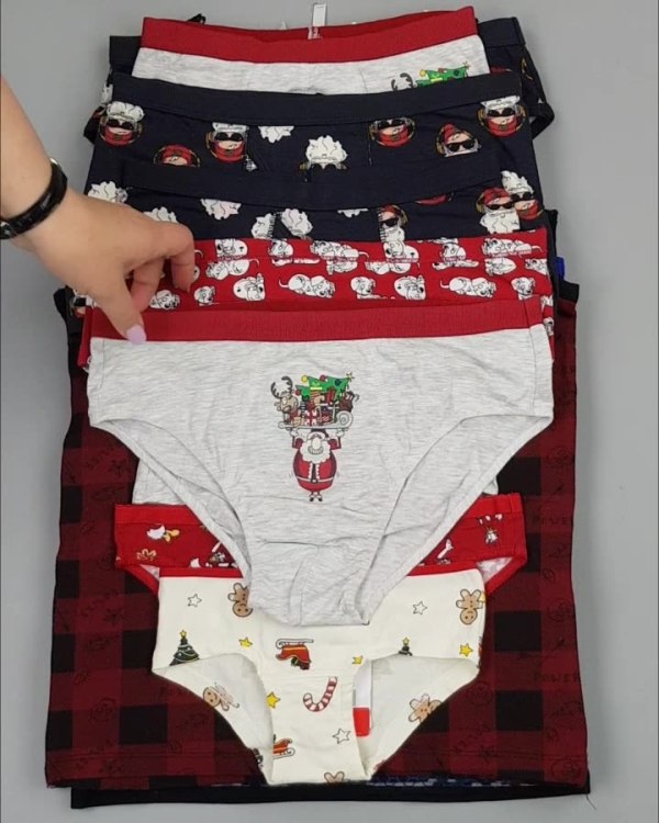 Фотография  215 - Нижнее белье CALZEDONIA дети#40 шт, ЛОТ №4445 оптом в Благовещенске и Амурской области