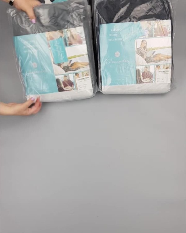 Фотография  271 - Халаты, комбинезоны (семейный) СТОК CAN#10 кг, ЛОТ №4449 оптом в Благовещенске и Амурской области