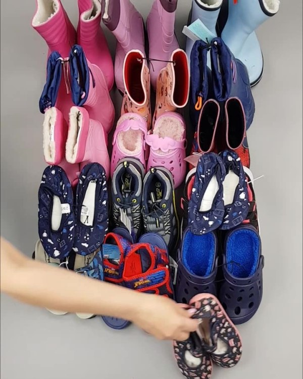 Фотография  203 - Обувь ALDI дети лето#10 кг, ЛОТ №4455 оптом в Благовещенске и Амурской области