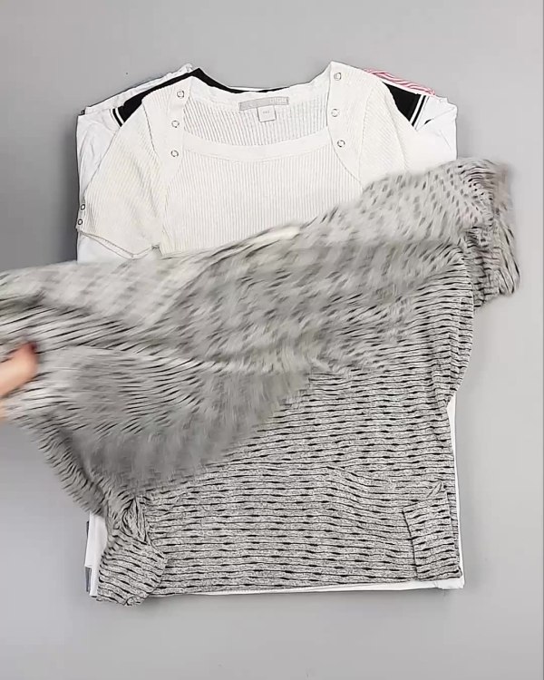 Фотография  390 - Футболки Корея#20 шт, ЛОТ №5068 оптом в Благовещенске и Амурской области