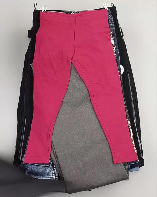 Фотография  951 - Брюки, джинсы дети C&A #5 кг, ЛОТ №5462 оптом в Благовещенске и Амурской области