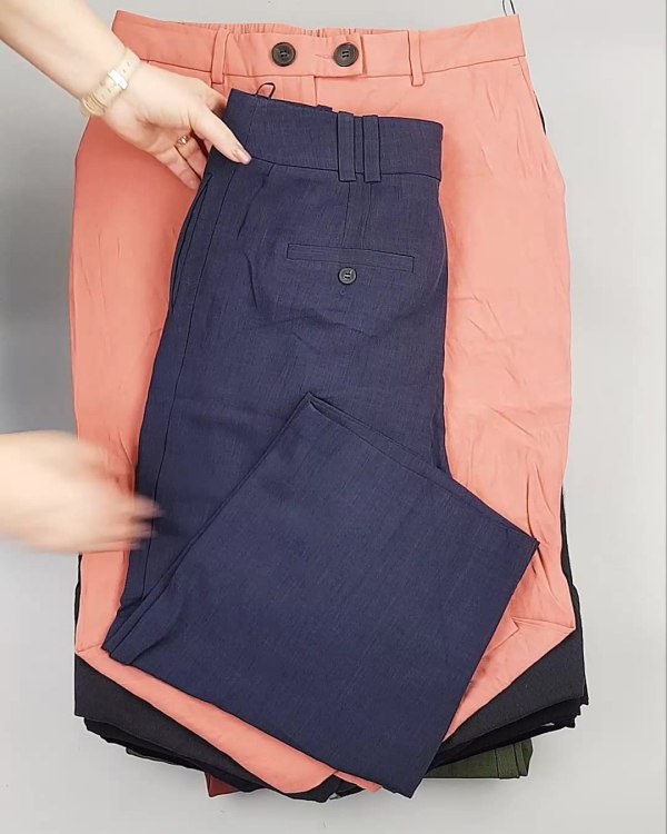 Фотография  548 - Брюки NEXT Women#11 кг, ЛОТ №5469 оптом в Благовещенске и Амурской области