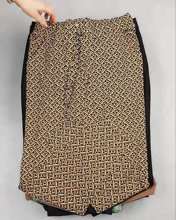 Фотография  626 - Брюки NEXT Women#11 кг, ЛОТ №5470 оптом в Благовещенске и Амурской области