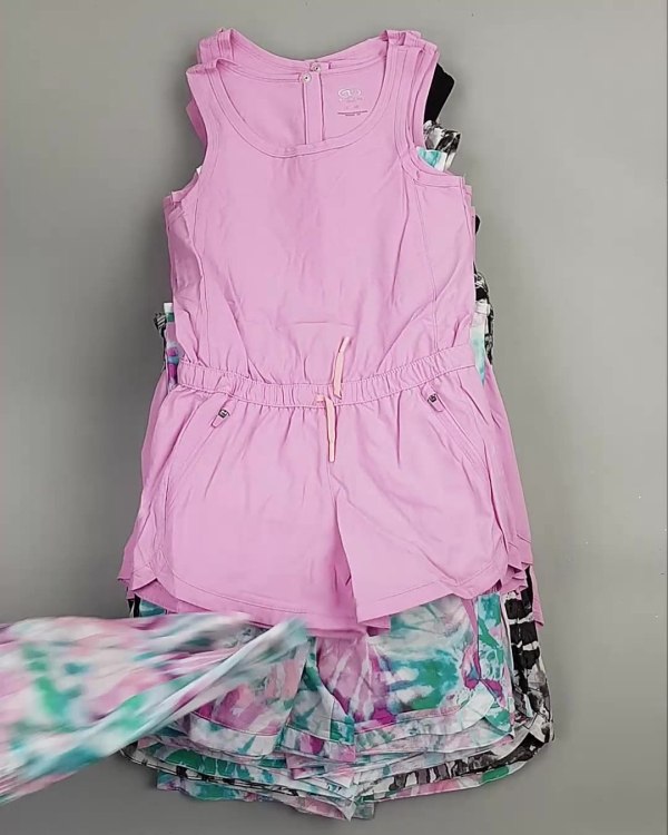 Фотография  484 - Комбинезоны детские CAN#5 кг, ЛОТ №5577 оптом в Благовещенске и Амурской области