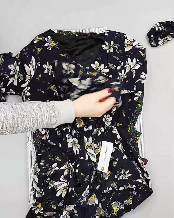 Фотография  155 - Платья Корея#20 шт, ЛОТ №5614 оптом в Благовещенске и Амурской области