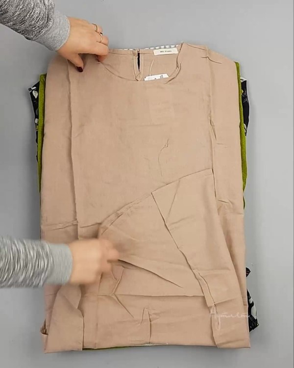 Фотография  941 - Платья Корея#20 шт, ЛОТ №5614 оптом в Благовещенске и Амурской области