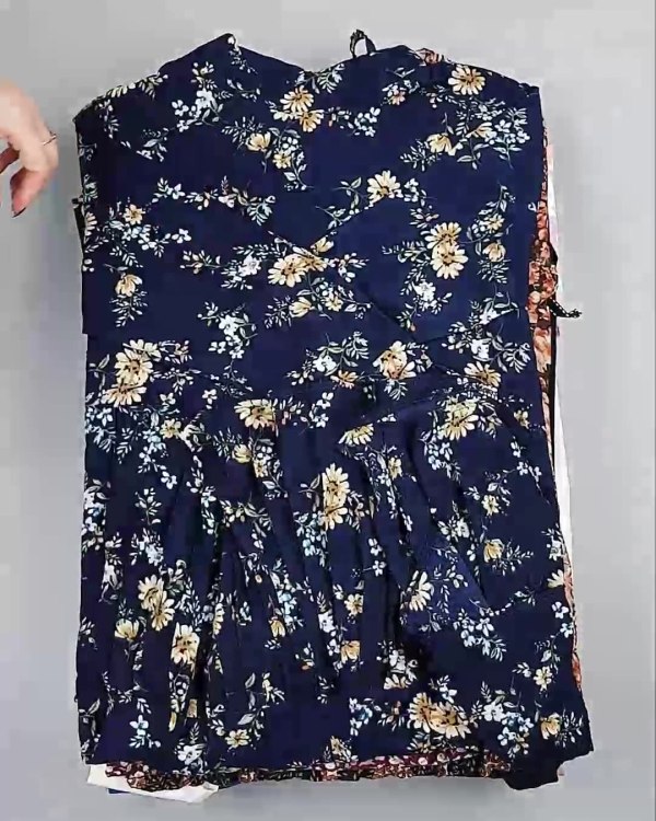 Фотография  895 - Платья Корея#20 шт, ЛОТ №5614 оптом в Благовещенске и Амурской области