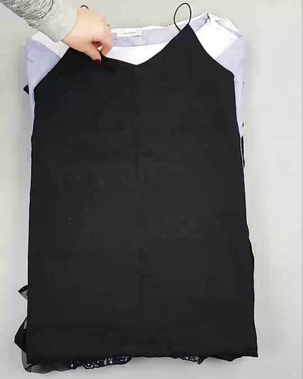 Фотография  759 - Платья Корея#20 шт, ЛОТ №5615 оптом в Благовещенске и Амурской области