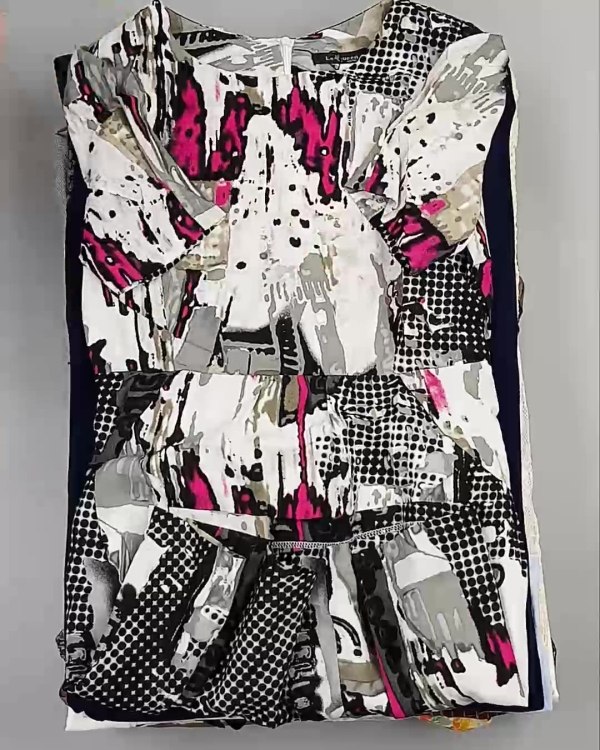 Фотография  397 - Платья Корея#20 шт, ЛОТ №5617 оптом в Благовещенске и Амурской области