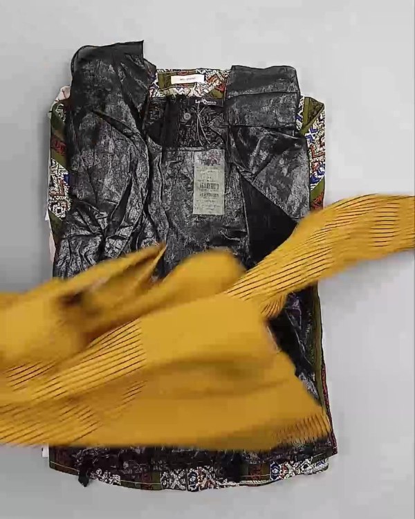 Фотография  479 - Блузки Корея#20 шт, ЛОТ №5621 оптом в Благовещенске и Амурской области