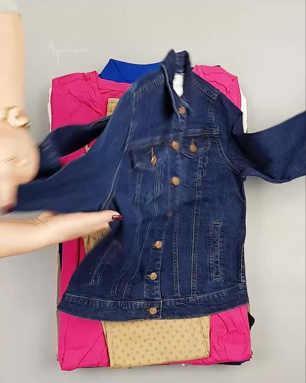 Фотография  363 - DK, Bestseller + Summer mix#15 кг, ЛОТ №5626 оптом в Благовещенске и Амурской области