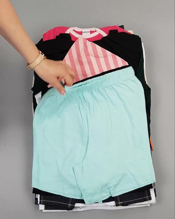 Фотография  939 - BRAND STOCK Kids Summer#10 кг, ЛОТ №5810 оптом в Благовещенске и Амурской области