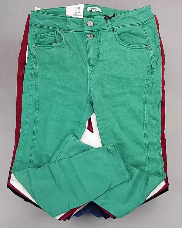 Фотография  992 - Джинсы DK Company 022024#10 кг, ЛОТ №5949 оптом в Благовещенске и Амурской области