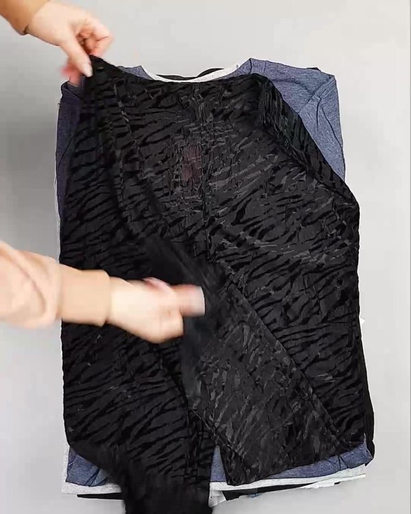 Фотография  594 - Англия СТОК лето#15 кг, ЛОТ №6003 оптом в Благовещенске и Амурской области