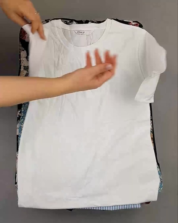 Фотография  104 - BESTSELLER WOMEN Summer mix#15 кг, ЛОТ №6017 оптом в Благовещенске и Амурской области