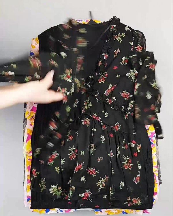 Фотография  758 - BESTSELLER WOMEN Summer mix#15 кг, ЛОТ №6020 оптом в Благовещенске и Амурской области