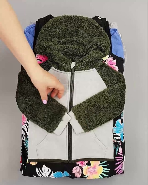 Фотография  582 - BABY KIDS CAN 44#7 кг, ЛОТ №6036 оптом в Благовещенске и Амурской области