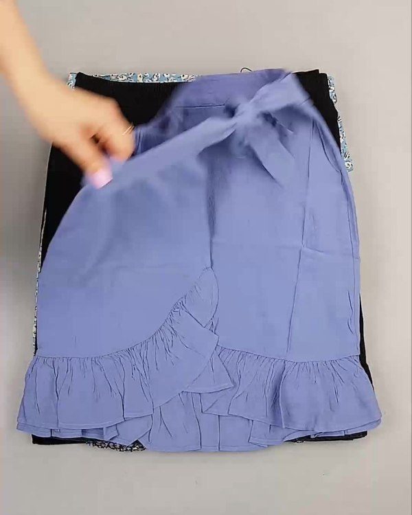 Фотография  496 - Юбки Bestseller 44#5 кг, ЛОТ №6119 оптом в Благовещенске и Амурской области