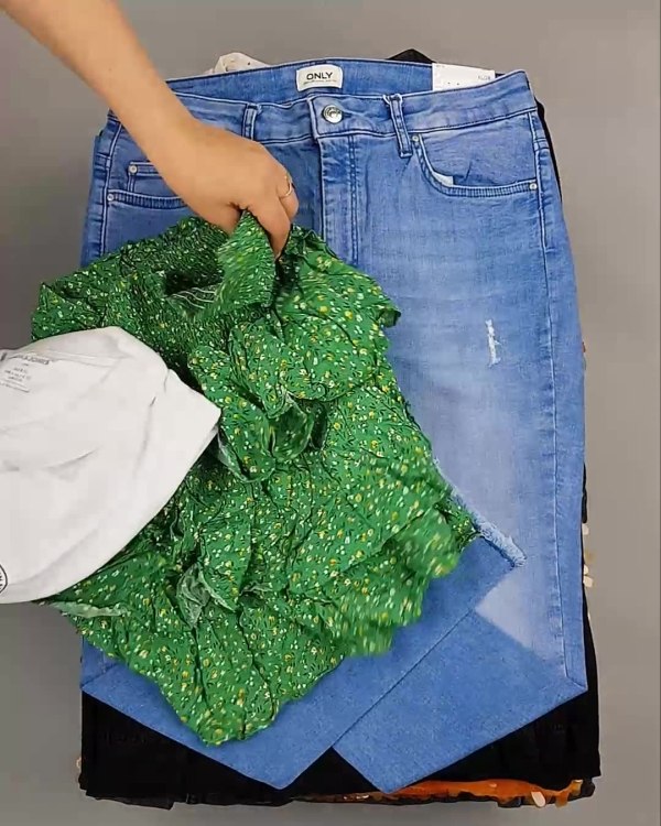 Фотография  832 - DK, Bestseller Summer mix#50 кг, ЛОТ №6186 оптом в Благовещенске и Амурской области