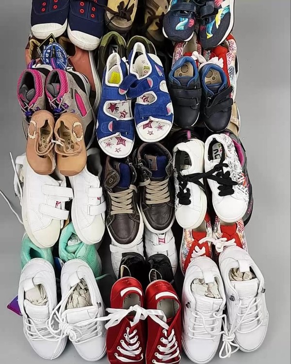 Фотография  891 - Обувь СТОК дети лето#15,4 кг, ЛОТ №6191 оптом в Благовещенске и Амурской области