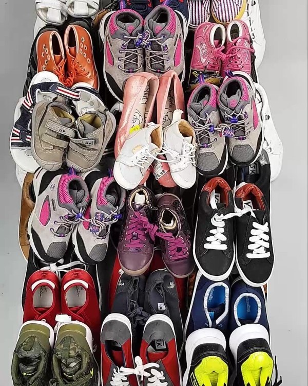 Фотография  640 - Обувь СТОК дети лето#15,4 кг, ЛОТ №6192 оптом в Благовещенске и Амурской области