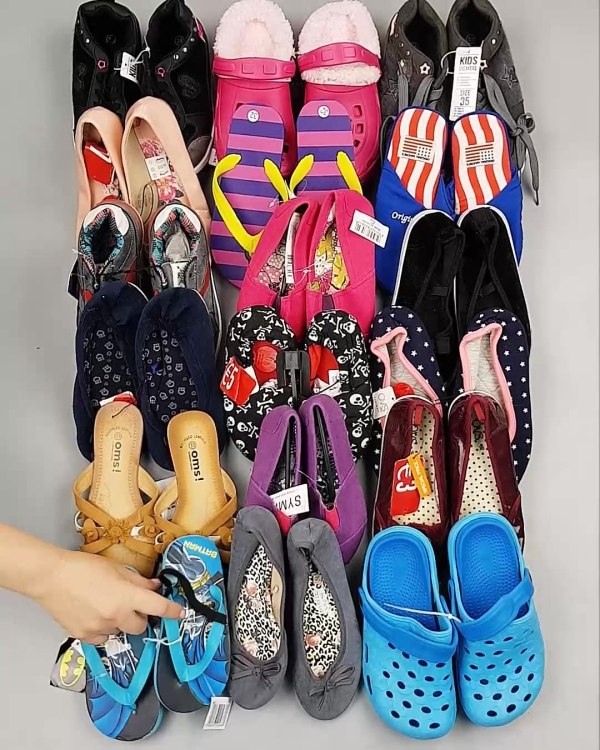 Фотография  686 - Обувь детская СТОК Summer#6,15 кг, ЛОТ №6194 оптом в Благовещенске и Амурской области