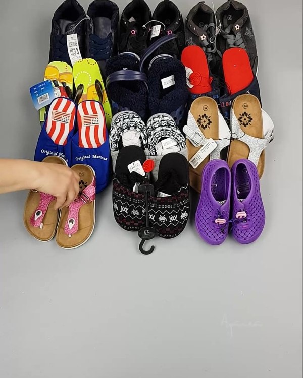 Фотография  358 - Обувь детская СТОК Summer#7,85 кг, ЛОТ №6196 оптом в Благовещенске и Амурской области