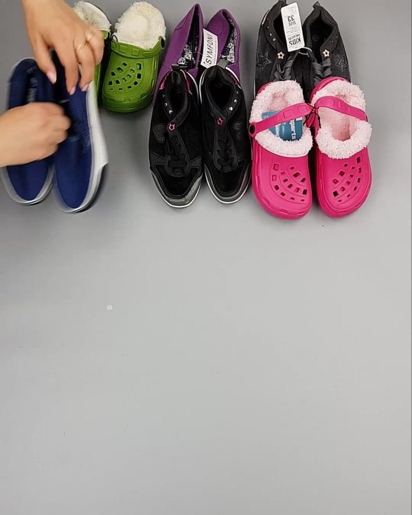 Фотография  882 - Обувь детская СТОК Summer#6,25 кг, ЛОТ №6199 оптом в Благовещенске и Амурской области