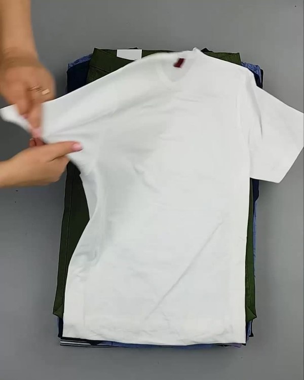 Фотография  884 - BRAND STOCK Summer#20 кг, ЛОТ №6303 оптом в Благовещенске и Амурской области