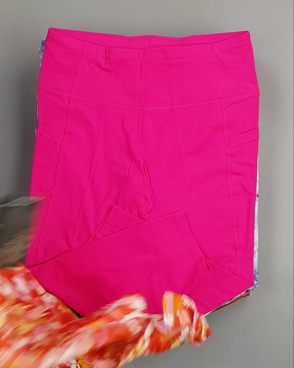 Фотография  950 - Легинсы AVIA (Ladies leggings)#9 кг, ЛОТ №6305 оптом в Благовещенске и Амурской области