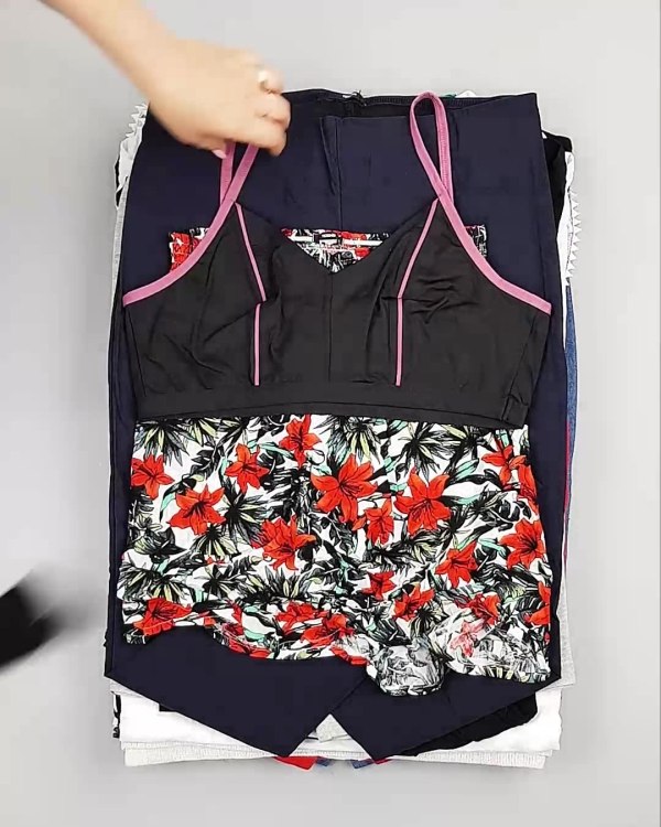 Фотография  727 - CALZEDONIA лето mix#50 шт, ЛОТ №6366 оптом в Благовещенске и Амурской области