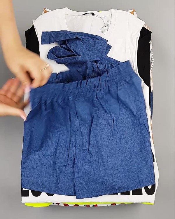 Фотография  687 - CALZEDONIA лето mix#50 шт, ЛОТ №6366 оптом в Благовещенске и Амурской области