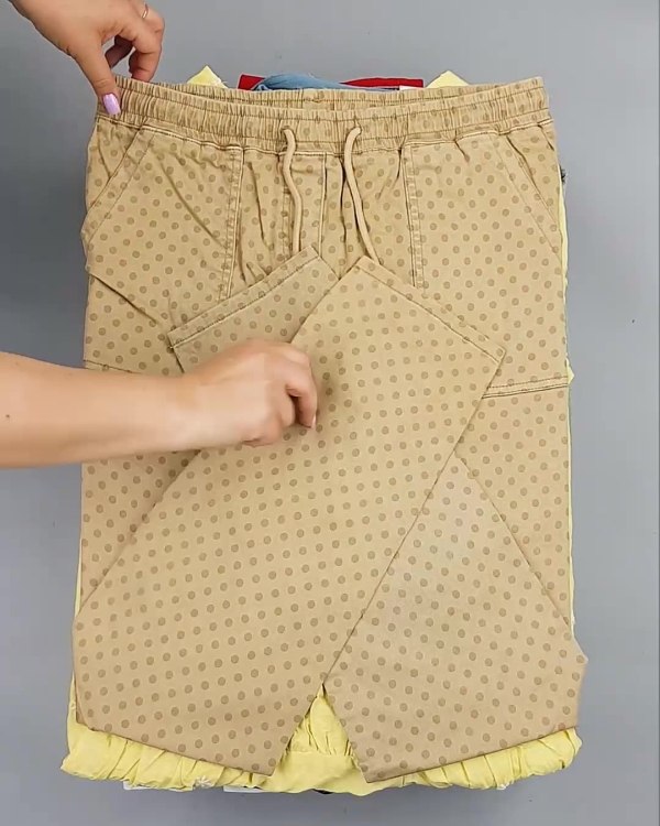 Фотография  613 - DK, Bestseller + Summer mix#15 кг, ЛОТ №6410 оптом в Благовещенске и Амурской области