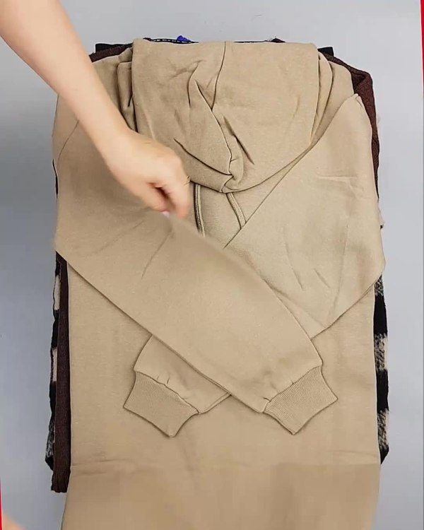 Фотография  391 - PIECES+NOISY MAY mix 074#15 кг, ЛОТ №6559 оптом в Благовещенске и Амурской области