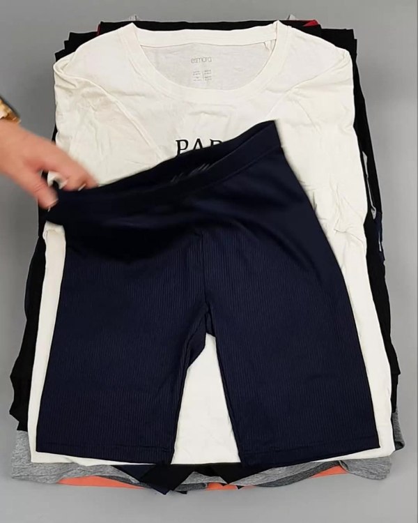 Фотография  652 - SPORT LIDL м/ж 074#7 кг, ЛОТ №6665 оптом в Благовещенске и Амурской области