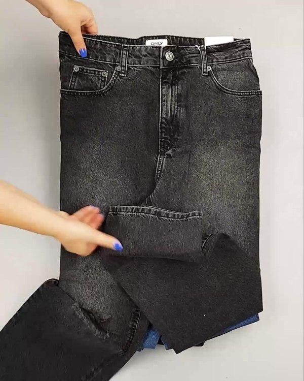 Фотография  649 - Джинсы женские Дания#10 кг, ЛОТ №6764 оптом в Благовещенске и Амурской области