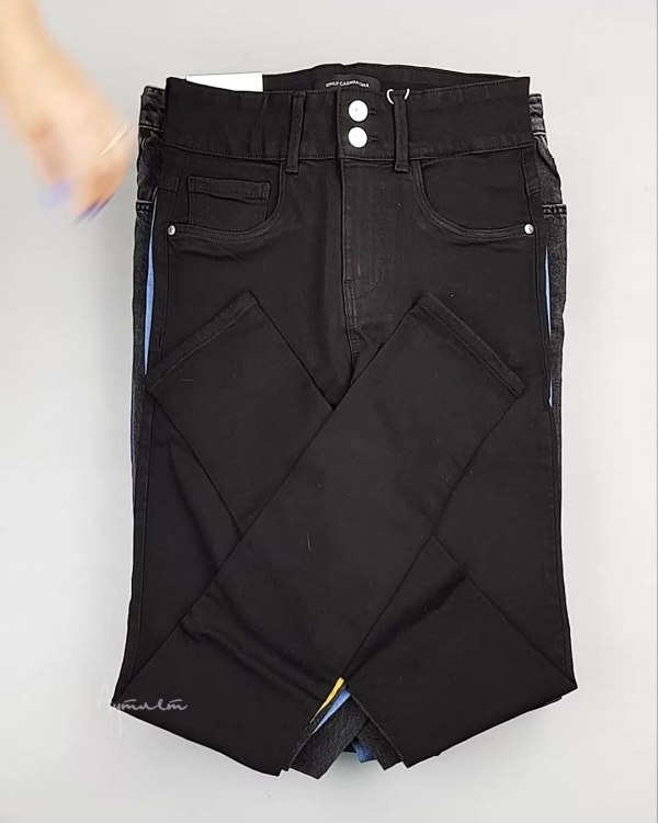 Фотография  249 - Джинсы женские Дания#10 кг, ЛОТ №6764 оптом в Благовещенске и Амурской области